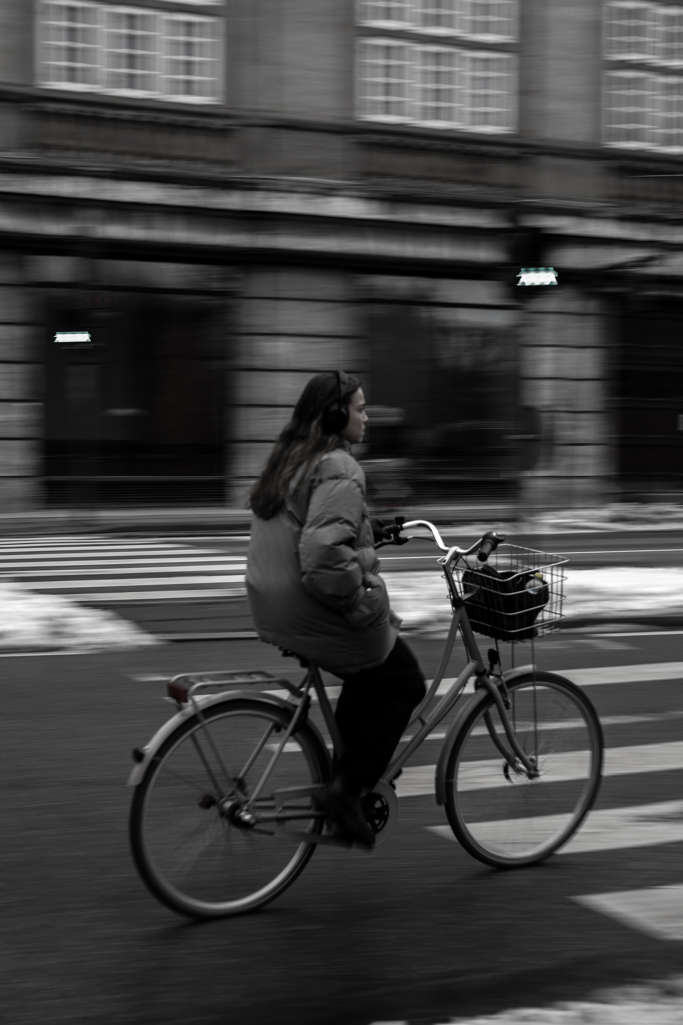 Black & White Motion Blur Cycling